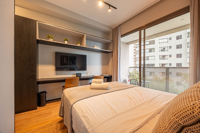 Charmoso studio com cama queen em Moema