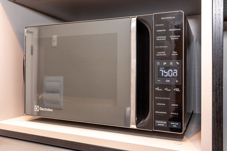 Charmoso studio com cama queen em Moema