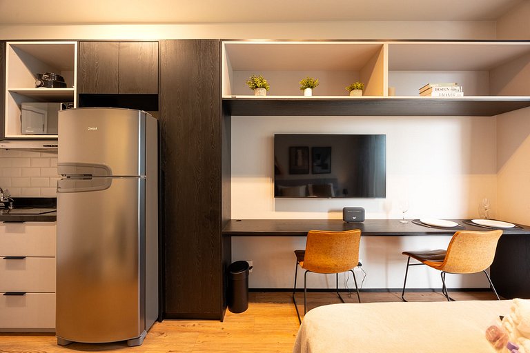 Charmoso studio com cama queen em Moema