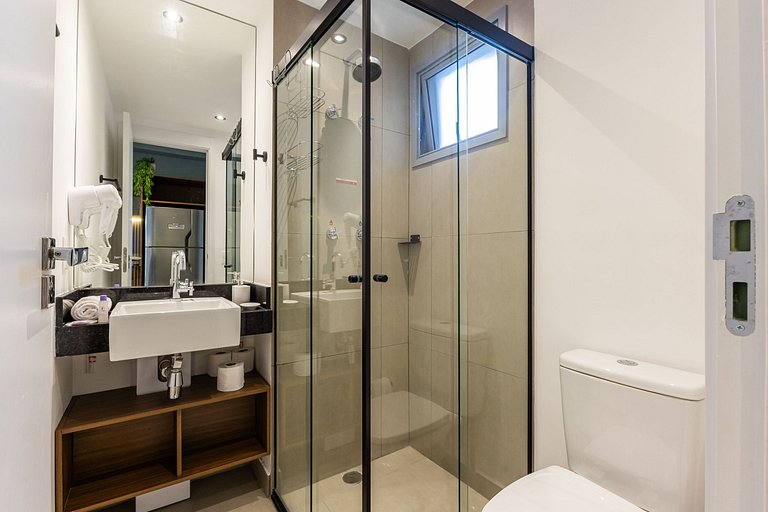 Belo studio com cama Queen na Vila Olimpia