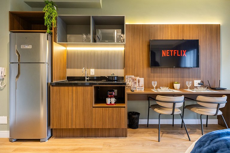 Belo studio com cama Queen na Vila Olimpia