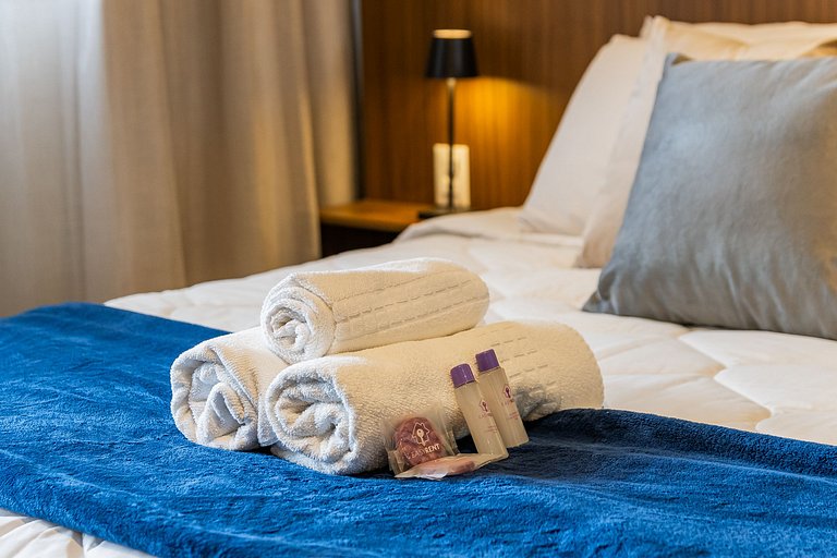 Belo studio com cama Queen na Vila Olimpia