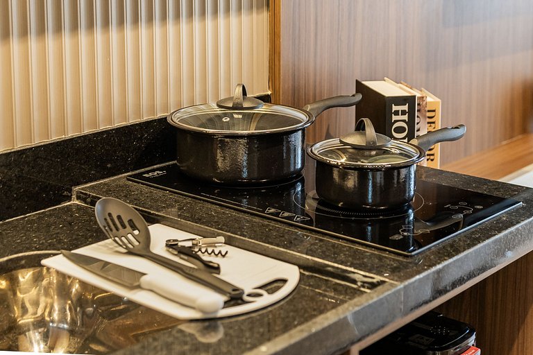 Belo studio com cama Queen na Vila Olimpia