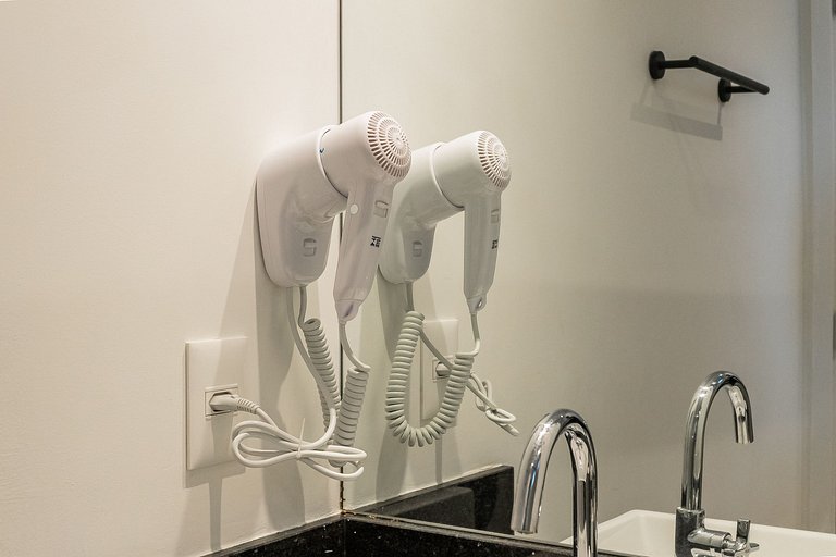 Belo studio com cama Queen na Vila Olimpia