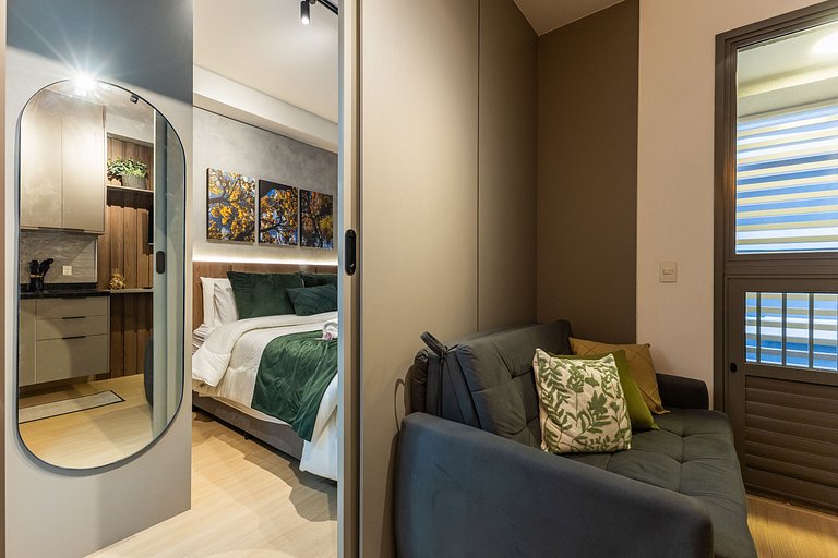 Charmoso studio com cama queen em Pinheiros