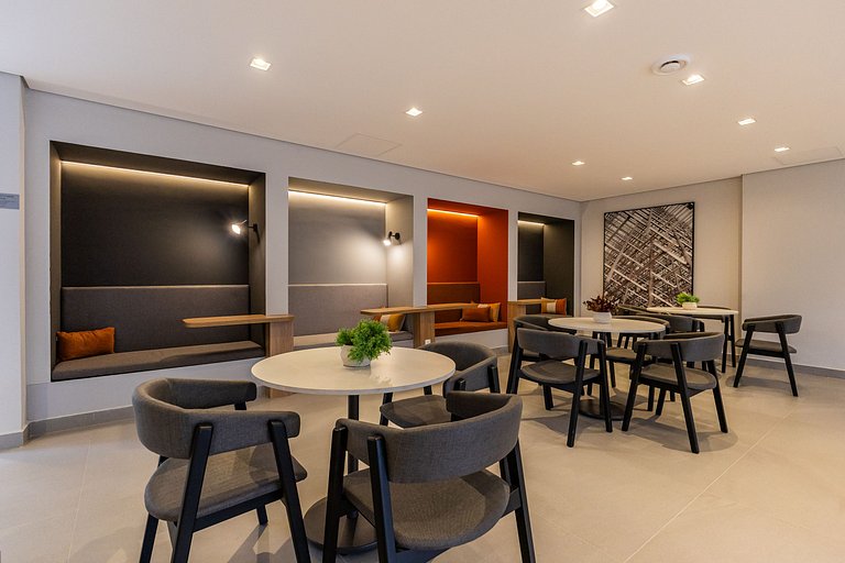 Belo apartamento na Av. Santo Amaro