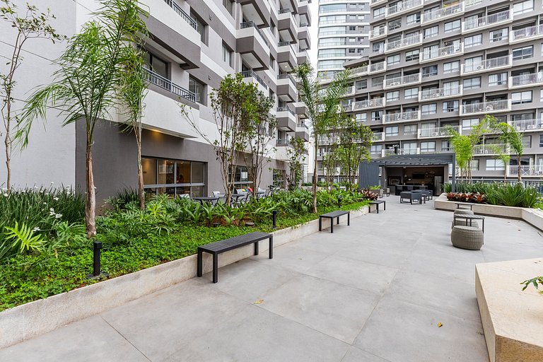 Belo apartamento na Av. Santo Amaro