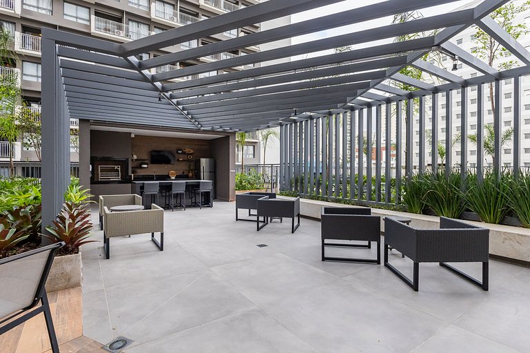 Belo apartamento na Av. Santo Amaro