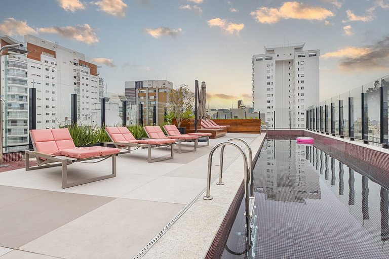 Lindo studio com varanda na Alameda Itu