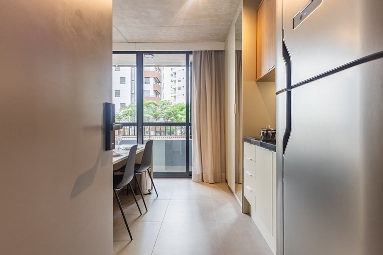 Studio C/varanda na Alameda Itu