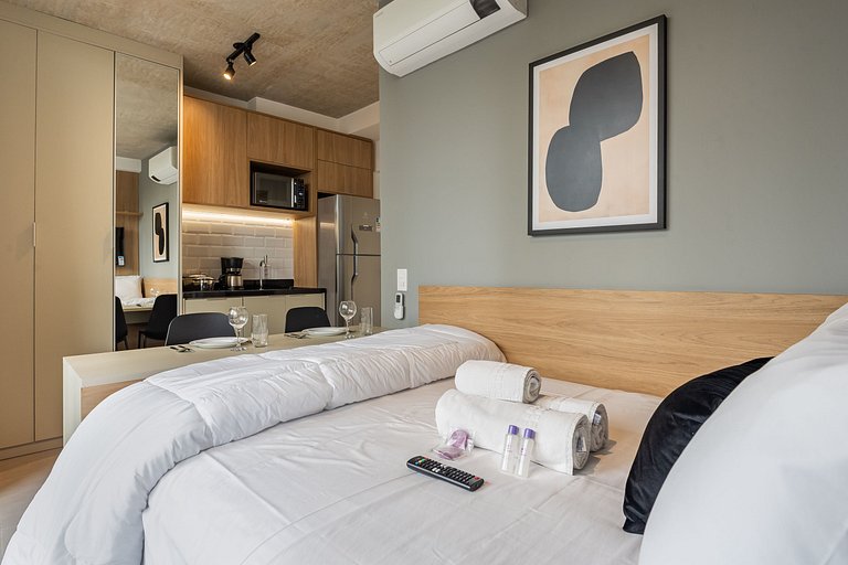 Studio C/varanda na Alameda Itu