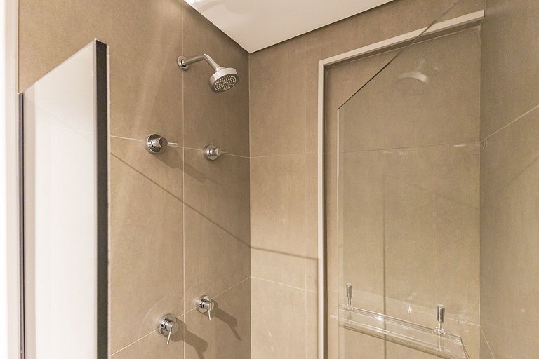 Studio C/varanda na Alameda Itu