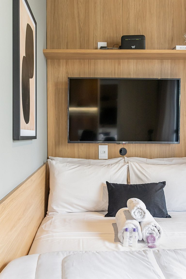 Studio C/varanda na Alameda Itu