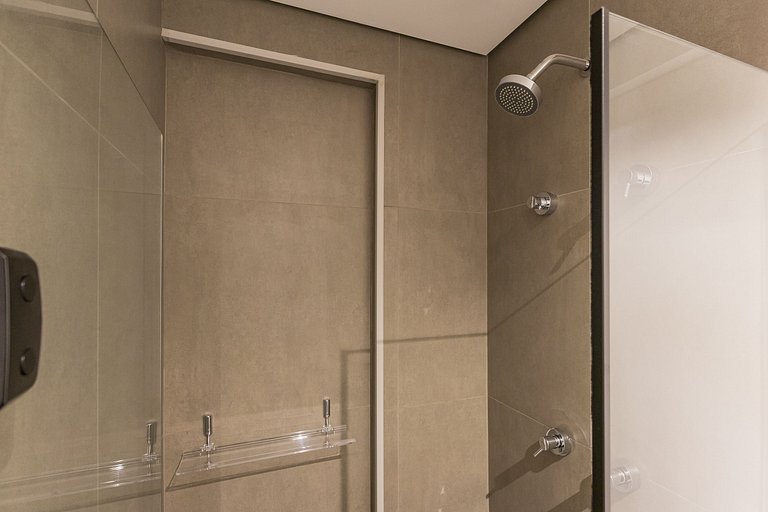 Lindo studio C/varanda no Jardim Paulista