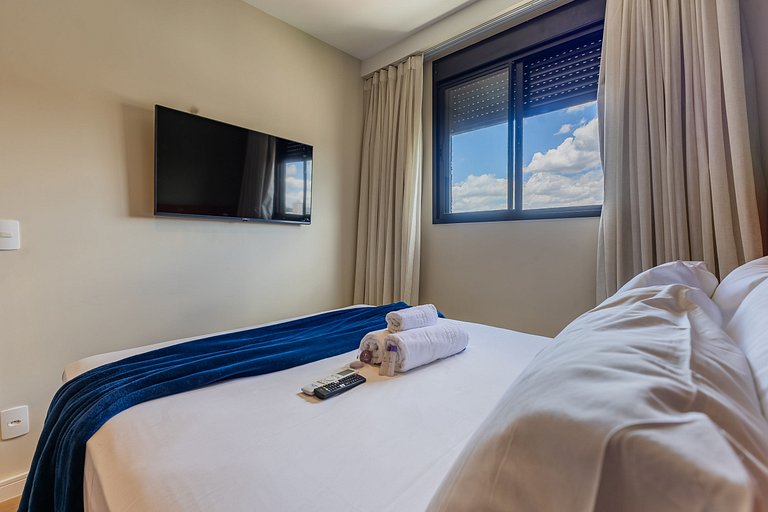 Charmoso apto com varanda no coração de Moema