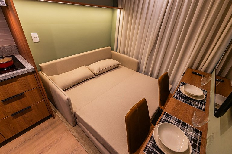 Charmoso apto com varanda no coração de Moema