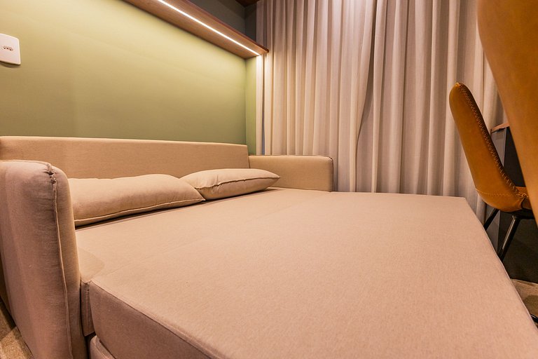 Charmoso apto com varanda no coração de Moema