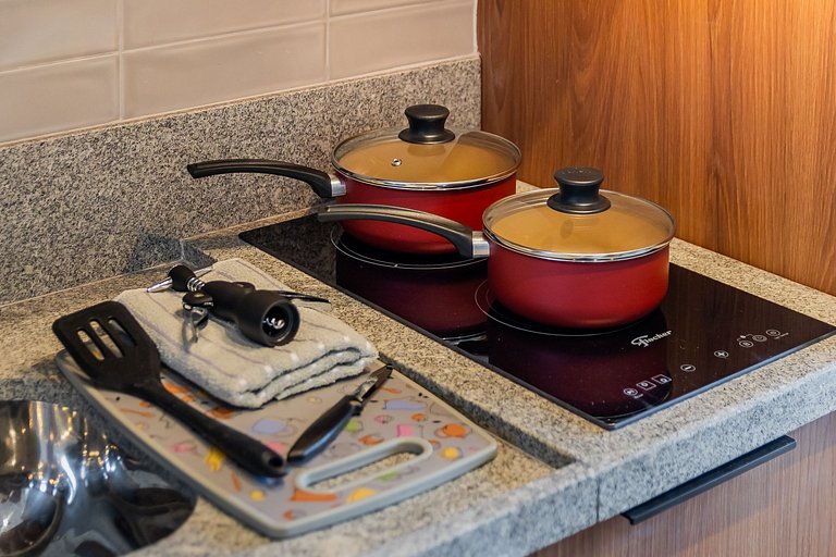 Charmoso apto com varanda no coração de Moema