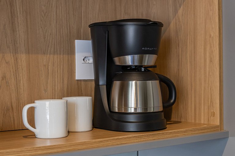 Lindo studio C/varanda na alameda Itu