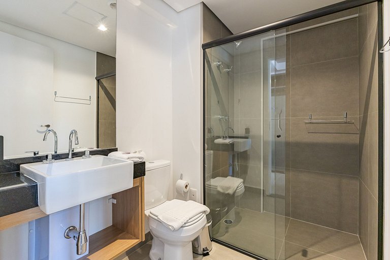 Lindo studio C/varanda na alameda Itu