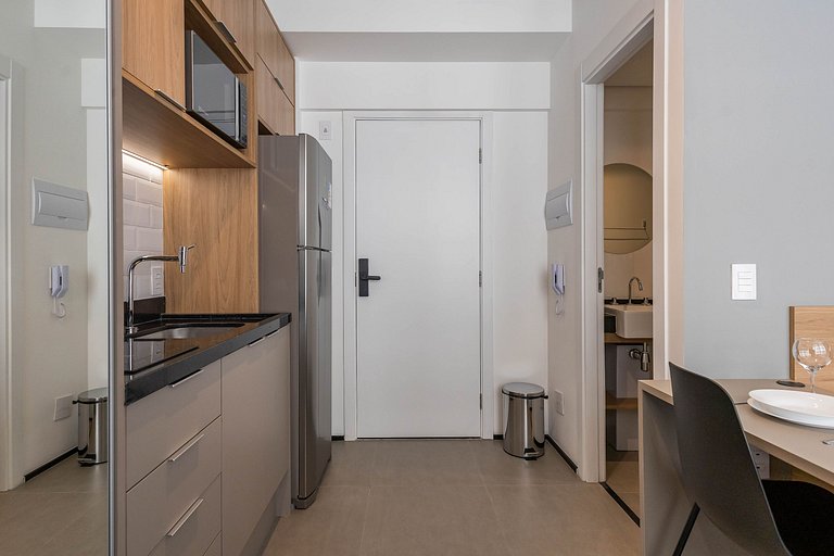 Studio com varanda no Jardim Paulista