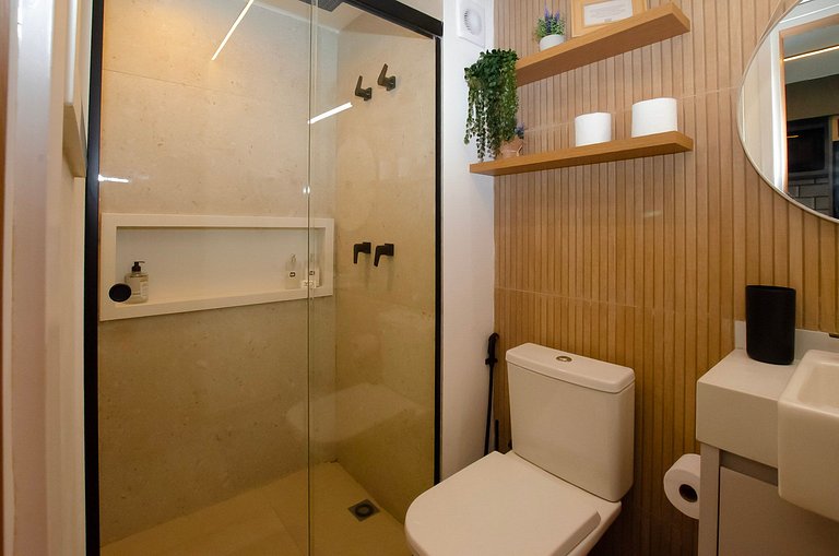 Charmoso studio C/mezanino e varanda em Moema