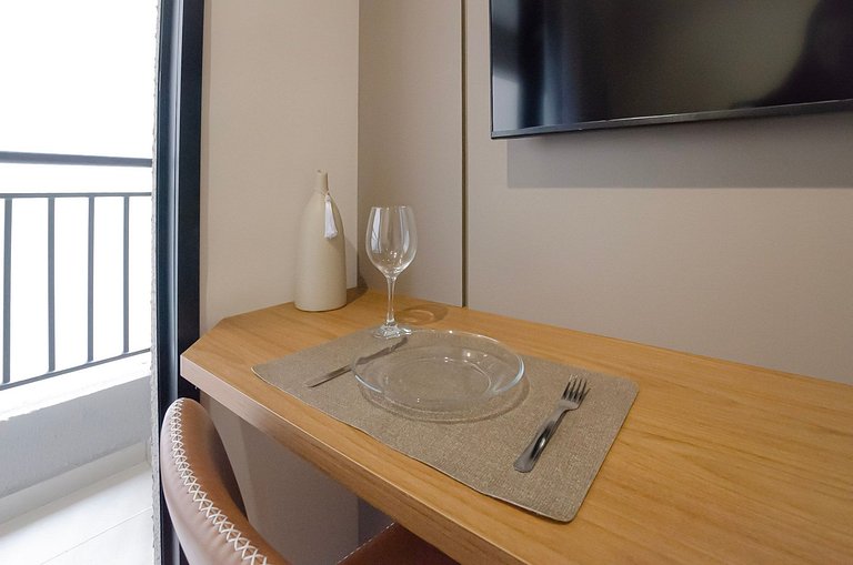 Charmoso apto ao lado do Allianz