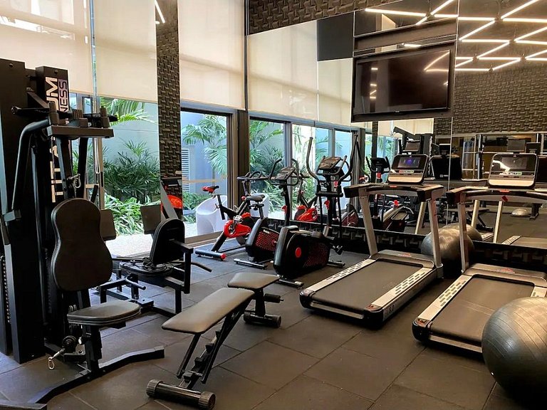 Belo studio ao lado do Shopping Pamplona