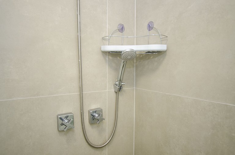 Belo studio com cama queen no Jardins