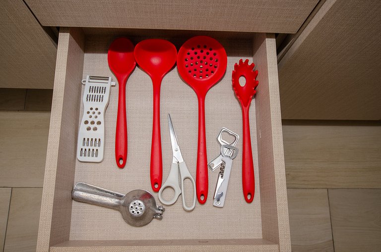 Belo studio com cama queen no Jardins