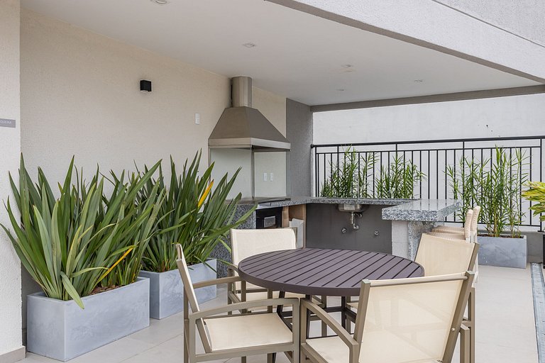 Charmoso apto ao lado do Allianz