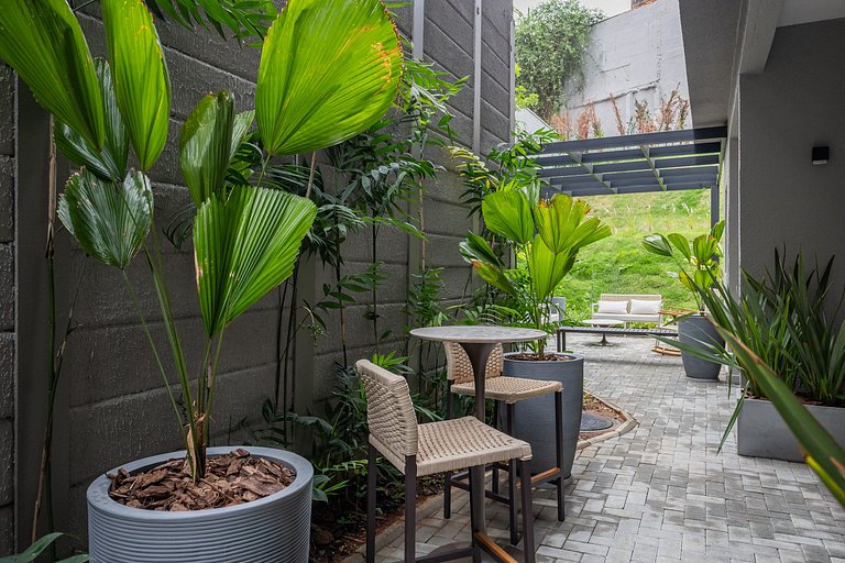 Belo apto de 2 dormitórios ao lado do Allianz