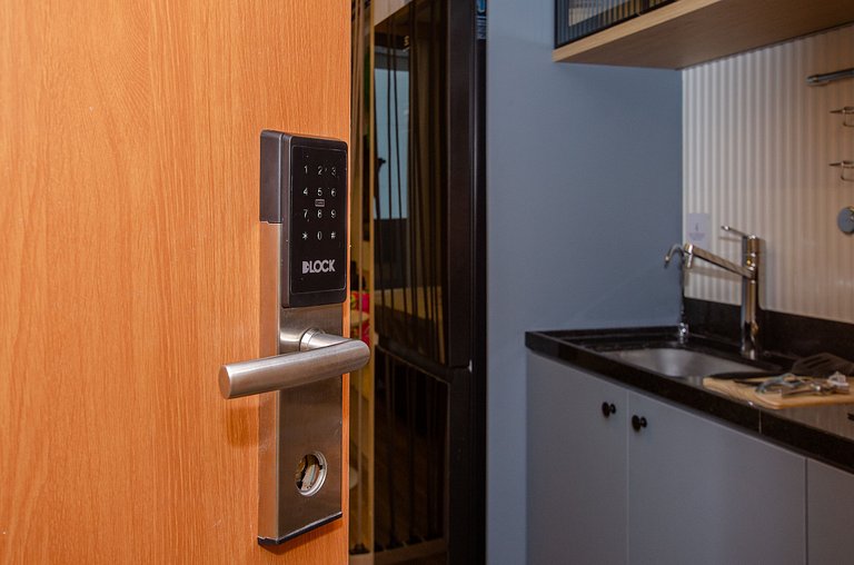 Charmoso studio no coração da Sumaré