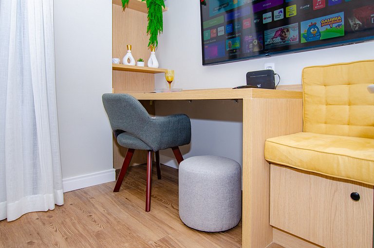 Charmoso studio no coração da Sumaré