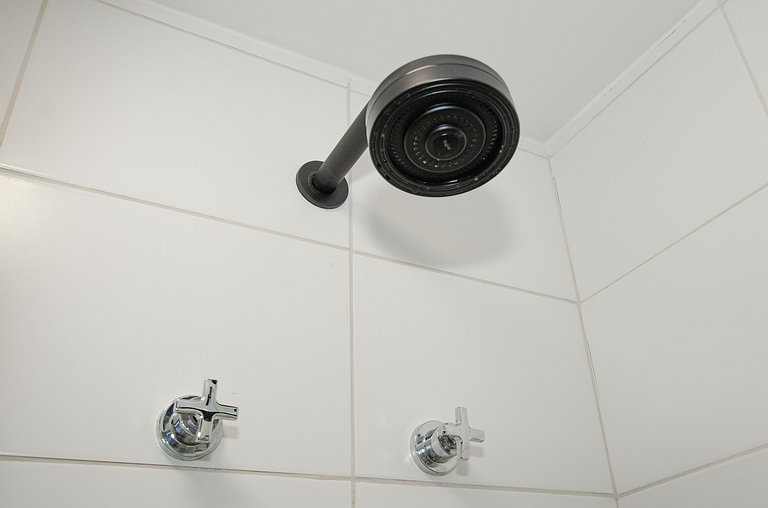 Lindo apto com 2 dorms e varanda na Pompéia