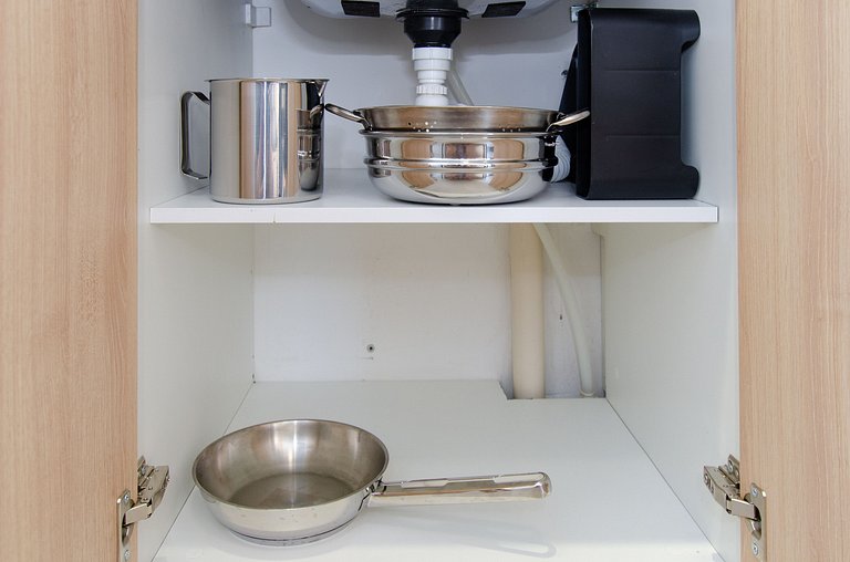 Lindo apto com 2 dorms e varanda na Pompéia