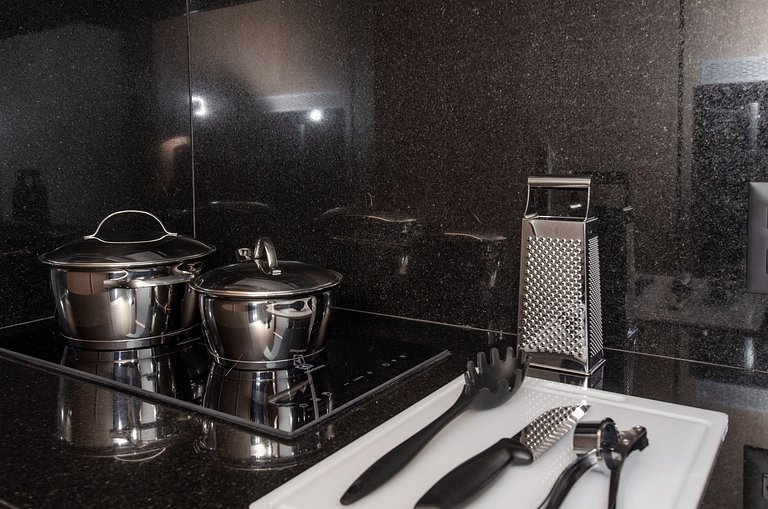 Charmoso studio ao lado da estação Paraiso