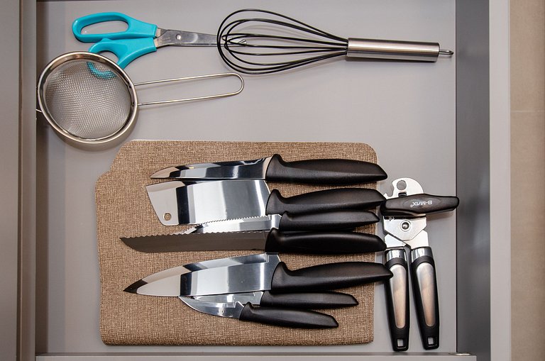 Charmoso studio ao lado da estação Paraiso