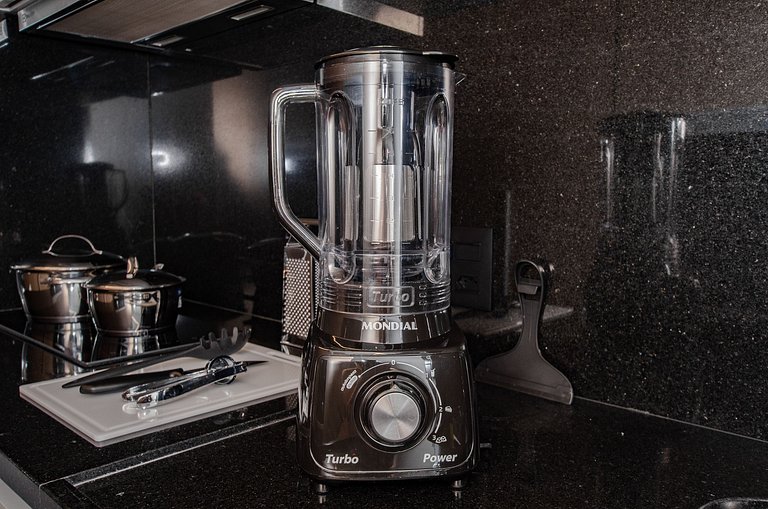 Charmoso studio ao lado da estação Paraiso