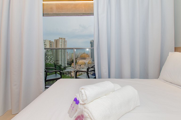 Charmoso studio ao lado da estação Paraiso