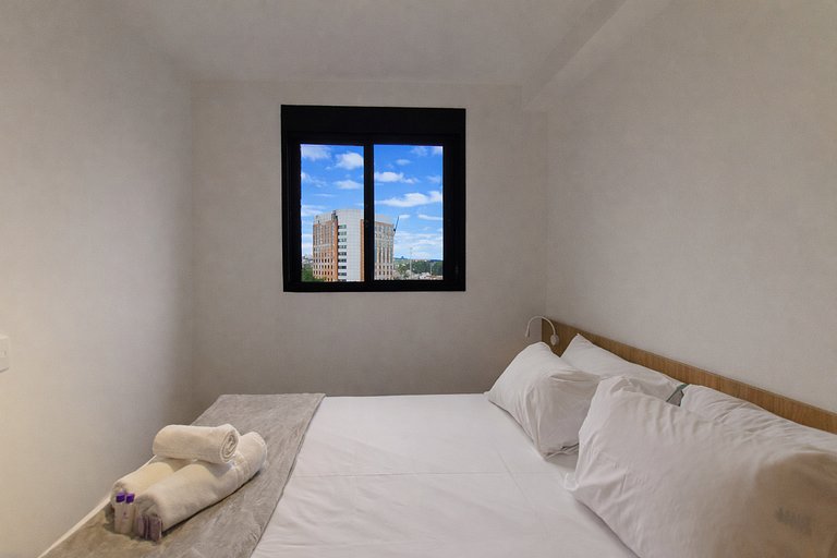 Belo apto com varanda em Indianapolis