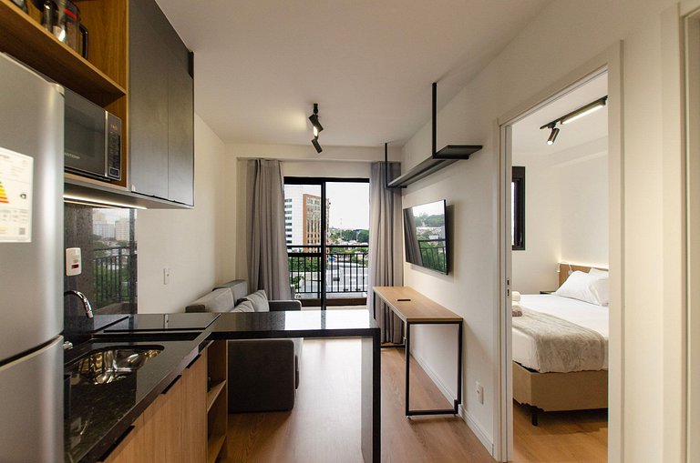 Belo apto com varanda em Indianapolis