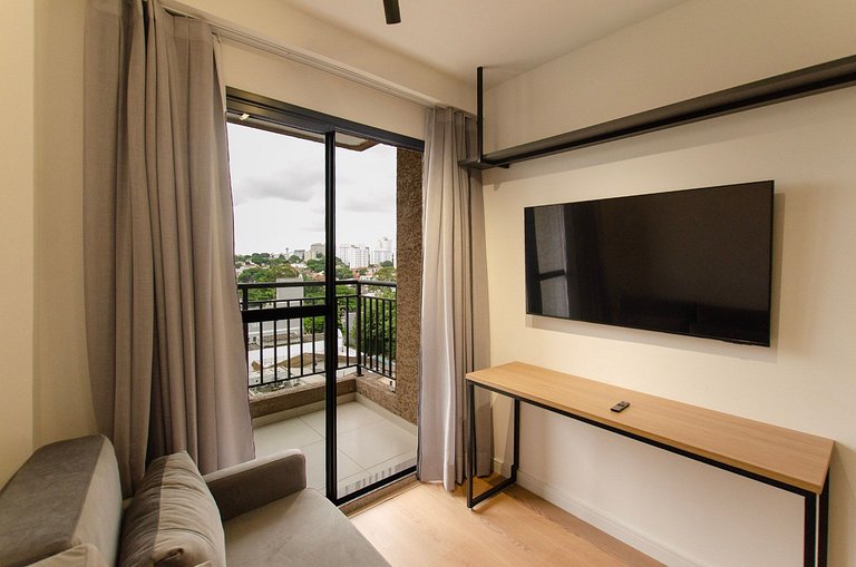 Belo apto com varanda em Indianapolis