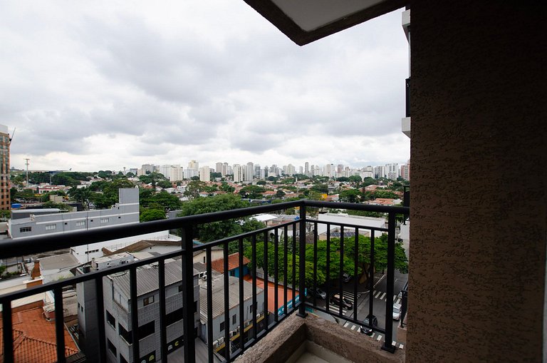 Belo apto com varanda em Indianapolis