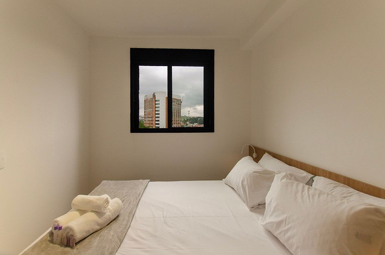 Belo apto com varanda em Indianapolis