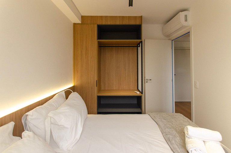 Belo apto com varanda em Indianapolis