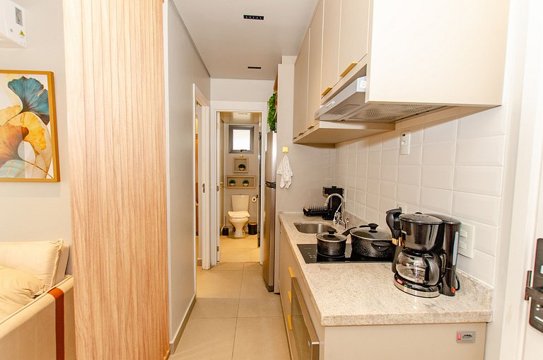 Belo apto C/1 dorm, vaga, cama queen e piscina.