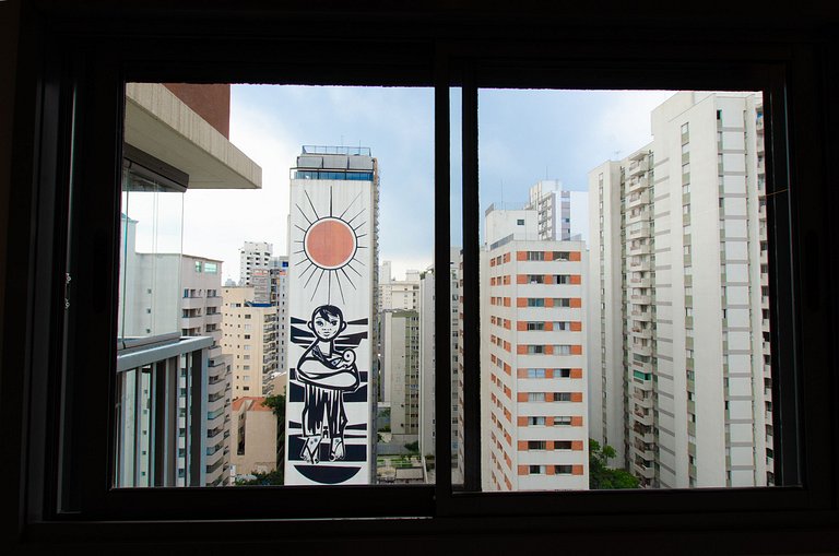 Belo apto C/1 dorm, vaga, cama queen e piscina.