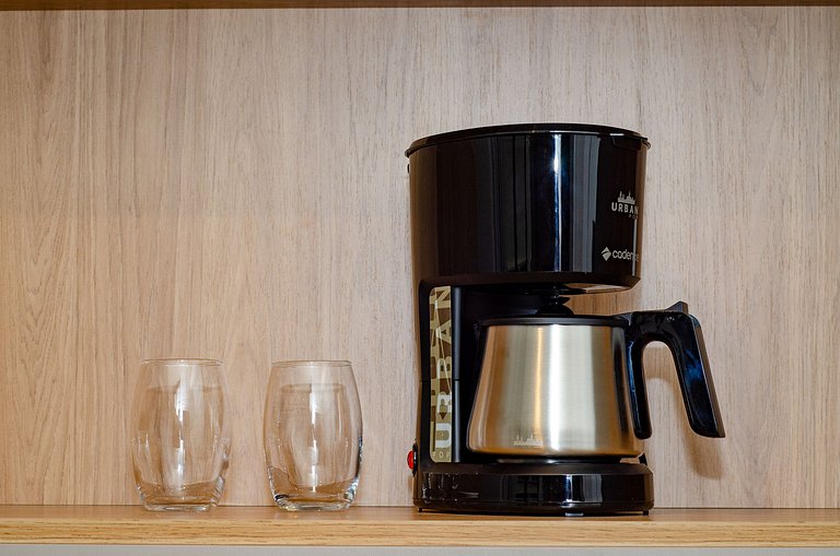 Belo studio no coração da Alameda Itu