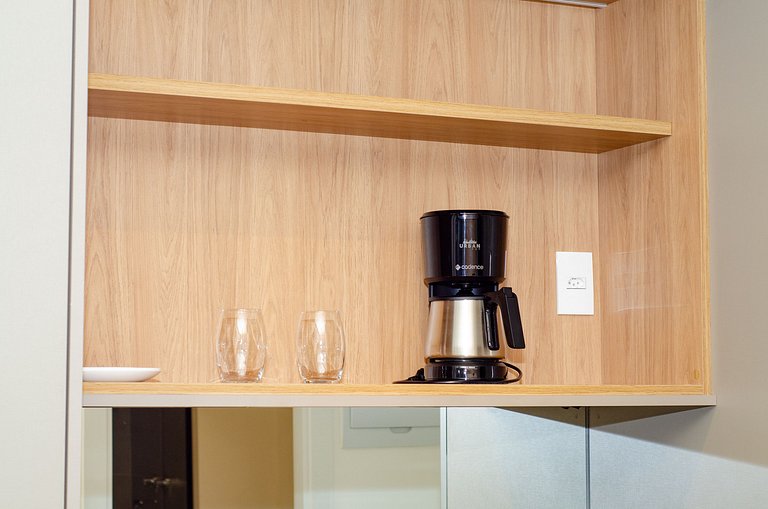 Belo studio no coração da Alameda Itu